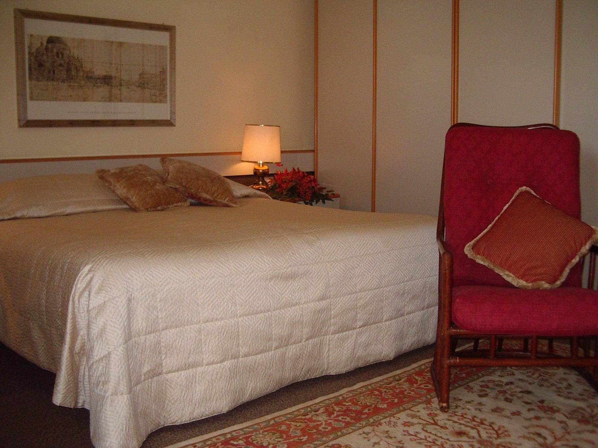 מונטגרוטו טרמה Hotel Terme Neroniane מראה חיצוני תמונה